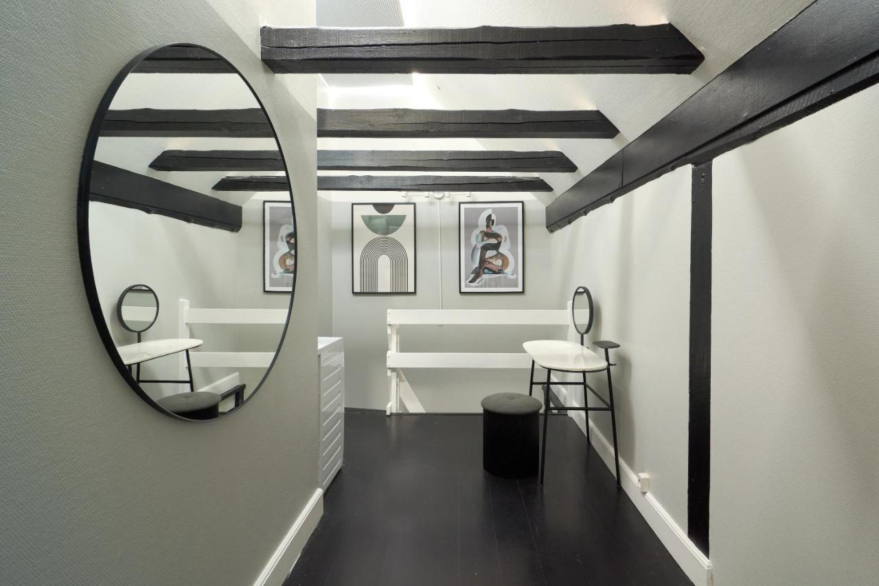 Unique 2 Bedroom Duplex W Exposed Beams In Cph Apartment Kopenhagen